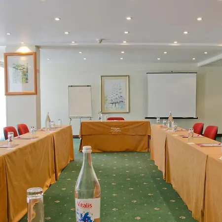 Vip Executive Diplomatico ליסבון