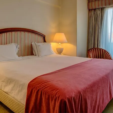Vip Executive Diplomatico Hotell 4*