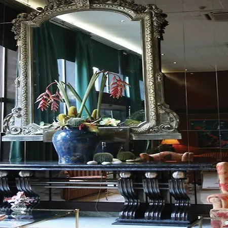 Szálloda Vip Executive Diplomatico 4*
